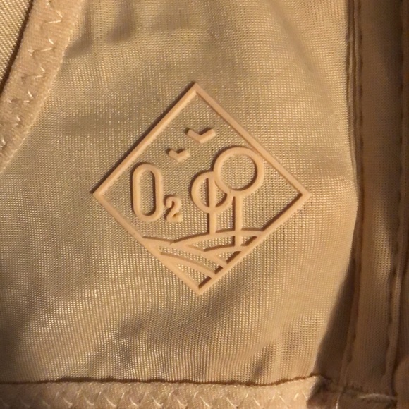 Strapless Bras - Picture 2 of 5